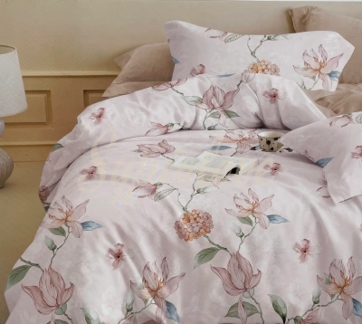 Komplet pościeli 160x200 bawełniana jasno różowa w kwiaty  2108