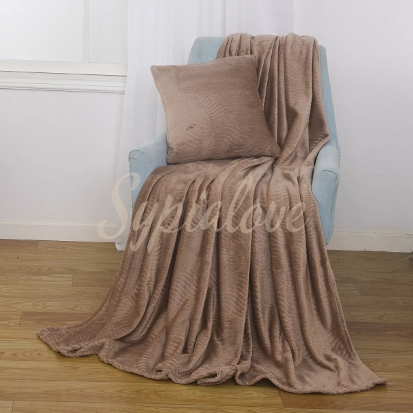 koc z mikrofibry 200x220 beżowy.webp