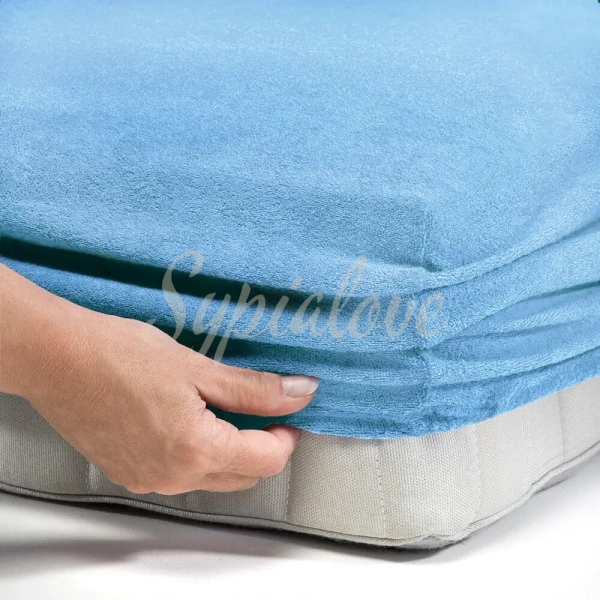 prześcieradło frotte 200x220 jasno niebieskie z gumka.webp