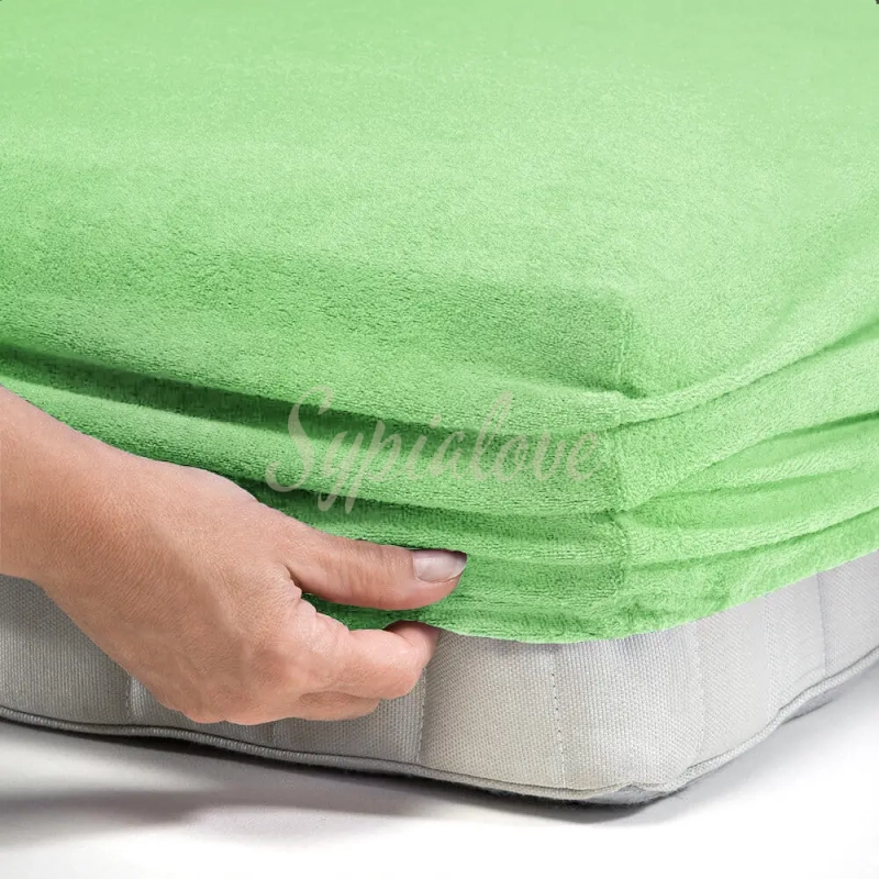 prześcieradło frotte 90x200 jasno zielone z gumka.webp