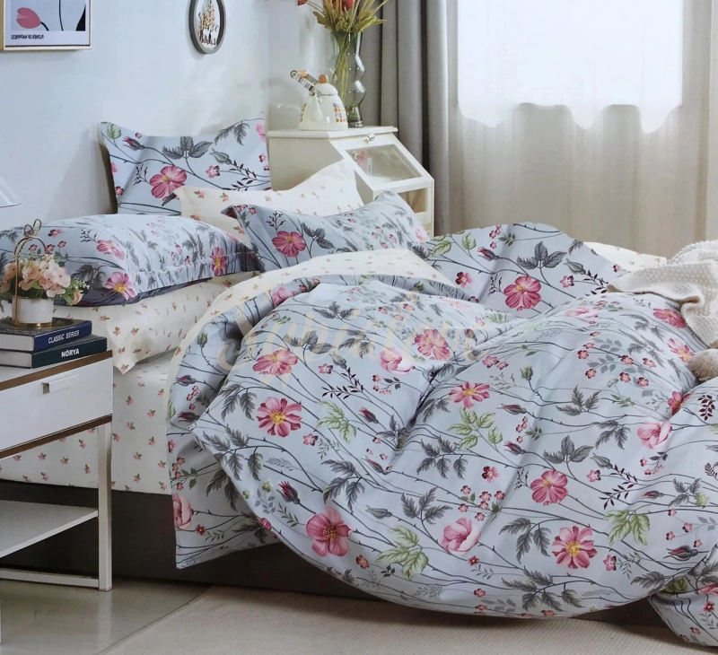 Komplet pościeli 200x220 bawełniana niebieska w kwiaty.webp